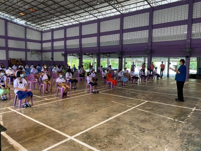 โครงการช่วยเหลือนักเรียนซึ่งเป็นผู้ยากจนหรือผู้ด้อยโอกาสในจังหวัดแพร่ องค์การบริหารส่วนจังหวัดแพร่ ประจำปีงบประมาณ พ.ศ. 2564