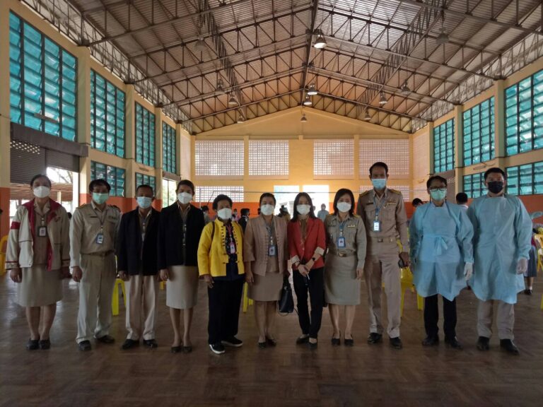 ตรวจเยี่ยมให้กำลังใจคณะครู บุคลากร  และนักเรียนโรงเรียนองค์การบริหารส่วนจังหวัดแพร่เด่นไชยวิทยา