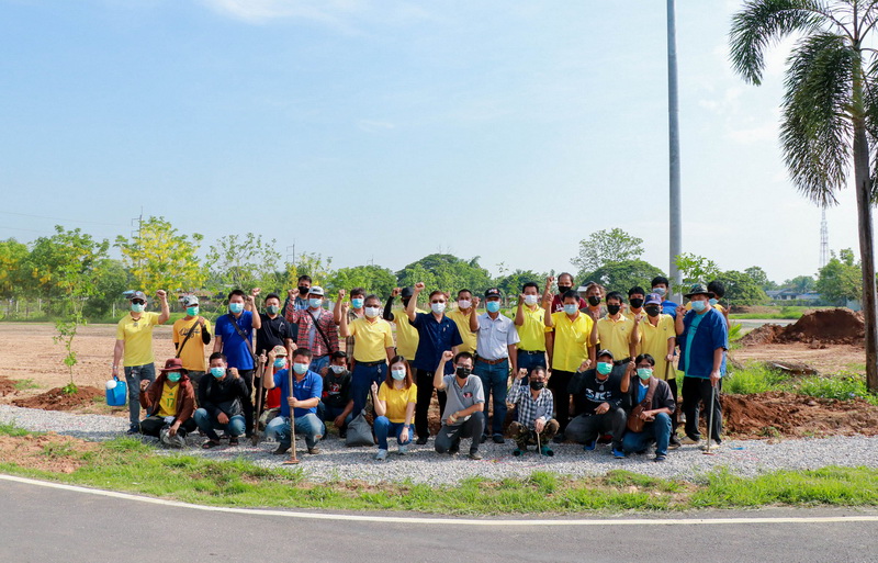 องค์การบริหารส่วนจังหวัดแพร่ ร่วมกิจกรรมปรับปรุงภูมิทัศน์บริเวณสำนักงานกองช่าง องค์การบริหารส่วนจังหวัดแพร่