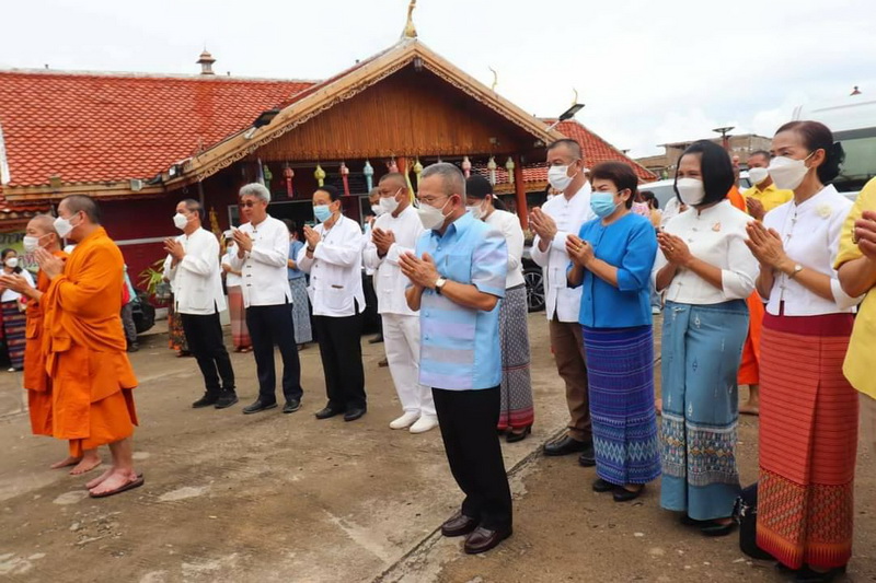 อบจ.แพร่ ร่วมงานอายุวัฒนมงคล หลวงพ่อบุญชิต วัดพระธาตุดอยเล็ง อ.มือง จ.แพร่