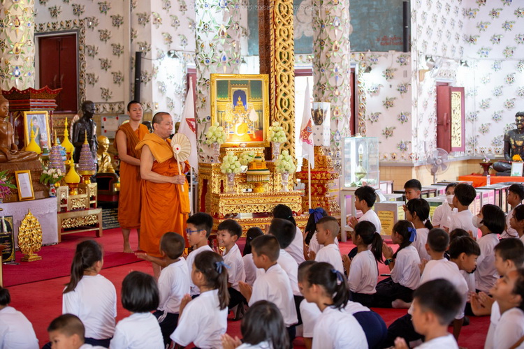 โครงการอบรมคุณธรรมจริยธรรม นักเรียนระดับประถมศึกษาและมัธยมศึกษา โรงเรียนองค์การบริหารส่วนจังหวัดแพร่ บ้านไผ่ย้อย