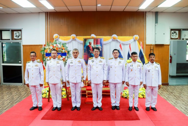 องค์การบริหารส่วนจังหวัดแพร่ ร่วมพิธีวันคล้ายวันสวรรคตพระบาทสมเด็จพระจอมเกล้าเจ้าอยู่หัว