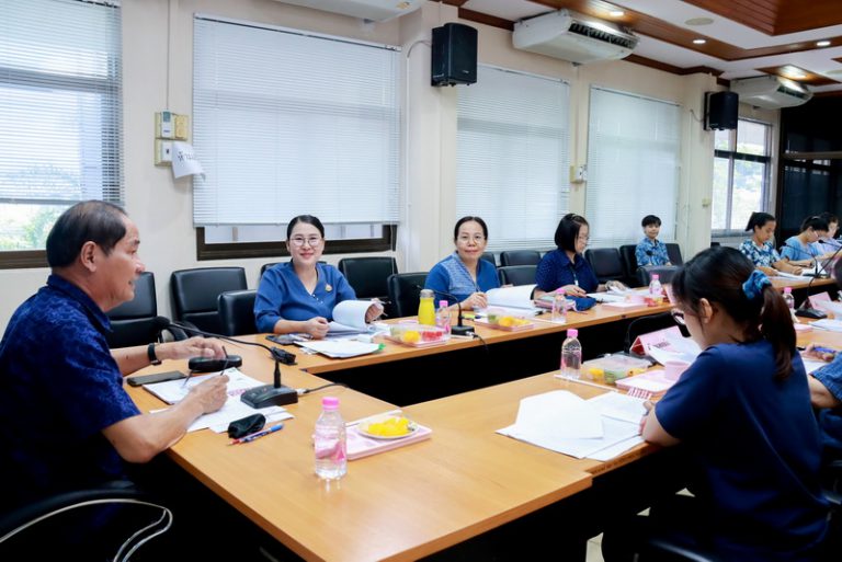 ประชุมคณะกรรมการการคัดเลือกกรณีพิเศษที่ไม่จำเป็นต้องสอบแข่งขัน เพื่อบรรจุบุคคลเป็นข้าราชการองค์การบริหารส่วนจังหวัด ในสังกัดองค์การบริหารส่วนจังหวัดแพร่ ครั้งที่ 2/2568