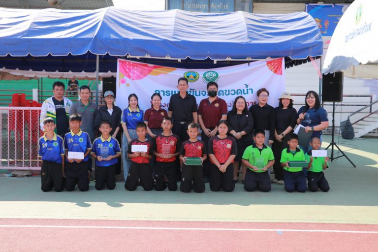 องค์การบริหารส่วนจังหวัดแพร่ ร่วมมอบรางวัลการแข่งขันทักษะทางวิชาการ ประจำปี 2569