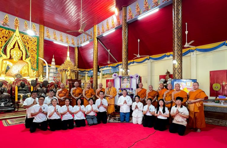องค์การบริหารส่วนจังหวัดแพร่ ร่วมพิธีเจริญพระพุทธมนต์ เจริญจิตตภาวนา และกิจกรรม “รวมพลังสร้างสัปปายะสู่วัดด้วยวิถี 5ส (Big Cleaning Day)” ประจำปี 2569