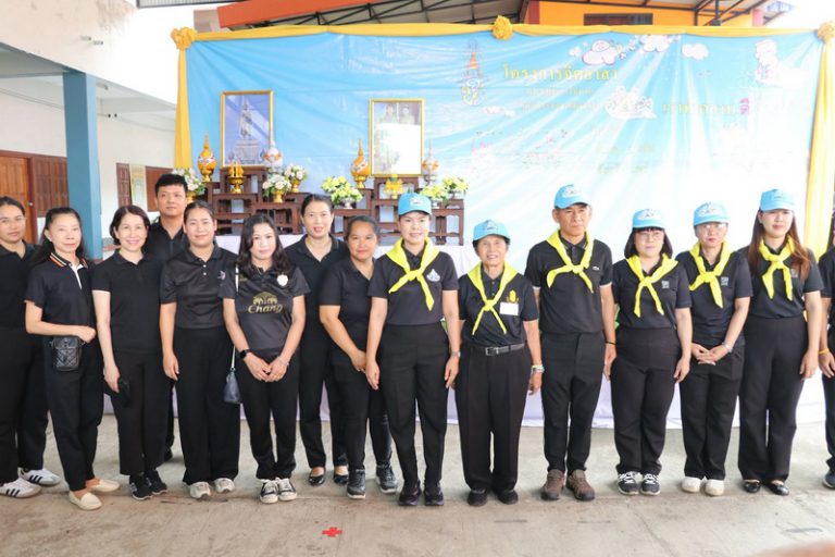 องค์การบริหารส่วนจังหวัดแพร่ ร่วมกิจกรรมจิตอาสาพัฒนา เนื่องในวันสมเด็จพระนารายณ์มหาราช