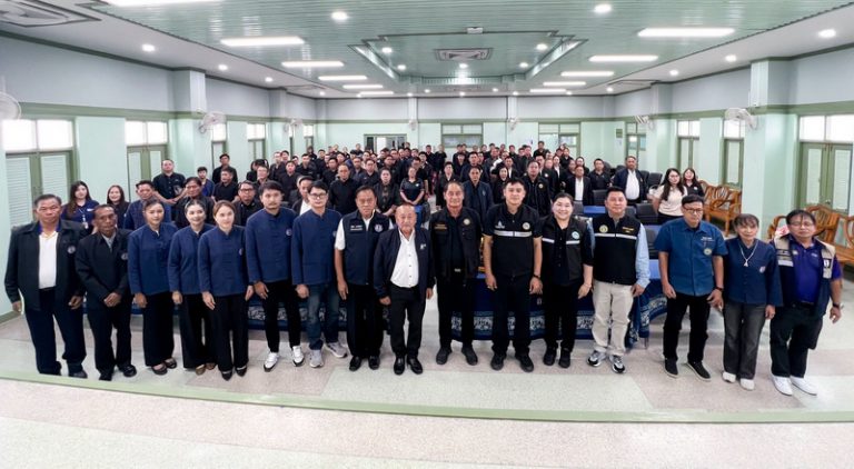 องค์การบริหารส่วนจังหวัดแพร่ ให้การต้อนรับ นายชลิต ธนวัฒน์ รองนายกองค์การบริหารส่วนจังหวัดอุตรดิตถ์ และคณะศึกษาดูงานจากองค์การบริหารส่วนจังหวัดอุตรดิตถ์