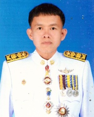 นายสุรมนต์ นารถนนตรี
