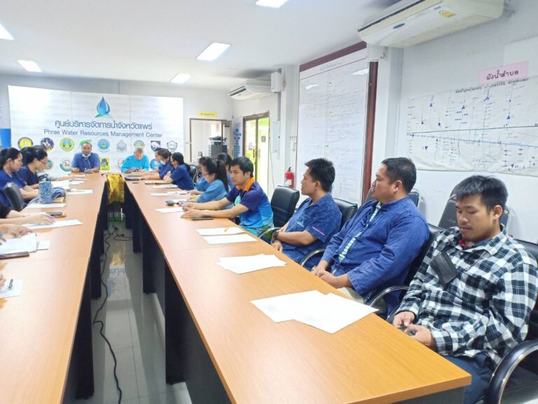 ประชุมประจำเดือนกองยุทธศาสตร์และงบประมาณ เดือน เมษายน