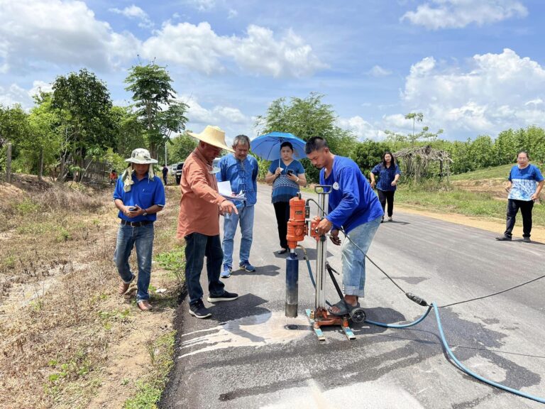 ติดตามโครงการปรับปรุงผิวทางแอสฟัลท์ติกคอนกรีต สาย พร.ถ. 1-0040 บ้านวังเย็น – บ้านผาจั๊บ อำเภอลอง จังหวัดแพร่